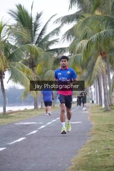 Runner Photo 4320179