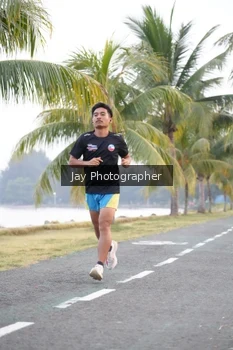 Runner Photo 4320181