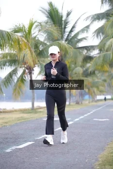 Runner Photo 4320186