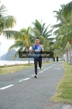 Runner Photo 4320187