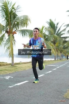 Runner Photo 4320193