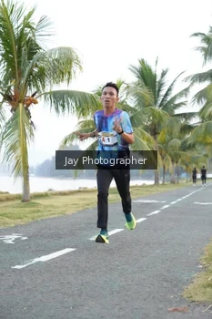 Runner Photo 4320194