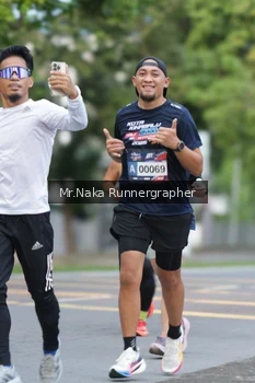 Runner Photo 43202