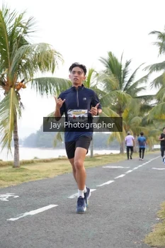 Runner Photo 4320201