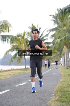Runner Photo 4320213