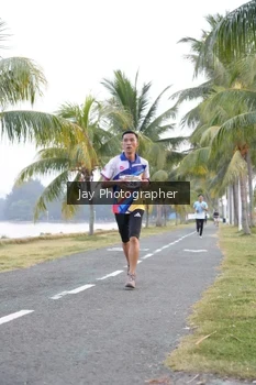 Runner Photo 4320219