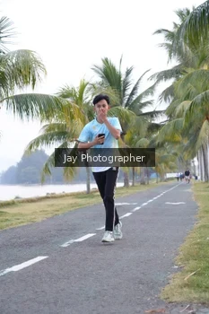 Runner Photo 4320223