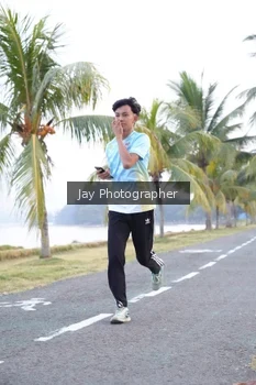 Runner Photo 4320227