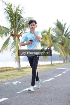 Runner Photo 4320234
