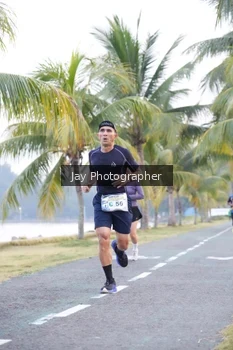 Runner Photo 4320245