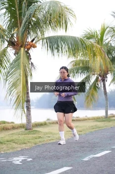 Runner Photo 4320252