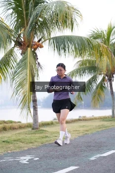 Runner Photo 4320253