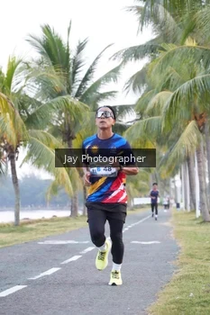 Runner Photo 4320255