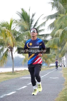 Runner Photo 4320257