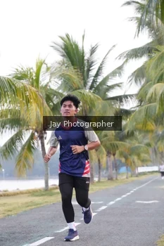 Runner Photo 4320258