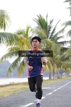 Runner Photo 4320263