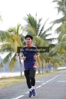 Runner Photo 4320295