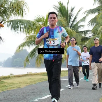 Runner Photo 4320305