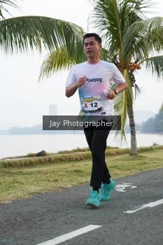 Runner Photo 4320310