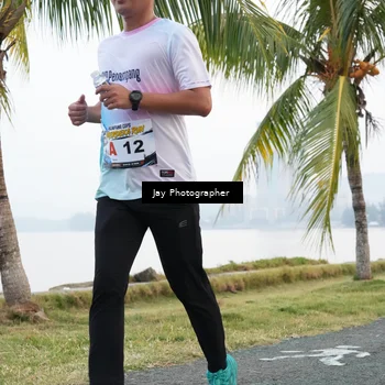 Runner Photo 4320316