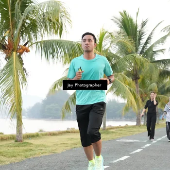 Runner Photo 4320320