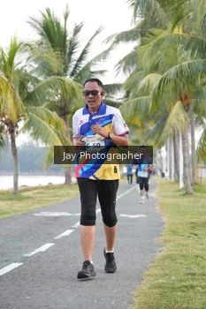 Runner Photo 4320331