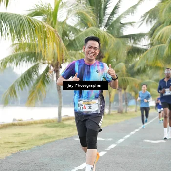 Runner Photo 4320333
