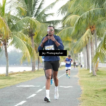 Runner Photo 4320341