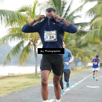 Runner Photo 4320351
