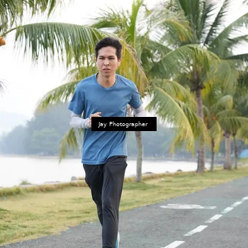Runner Photo 4320358