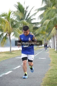 Runner Photo 4320363