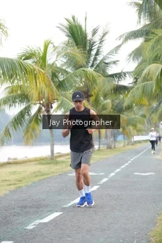 Runner Photo 4320370