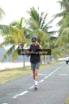 Runner Photo 4320372