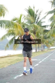 Runner Photo 4320374