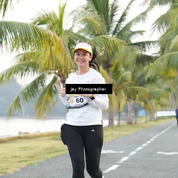 Runner Photo 4320383