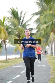 Runner Photo 4320397
