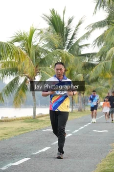 Runner Photo 4320416