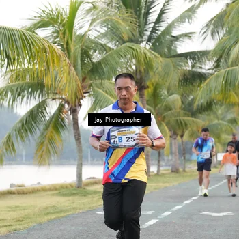 Runner Photo 4320421