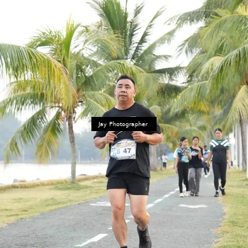 Runner Photo 4320431