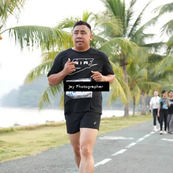 Runner Photo 4320433