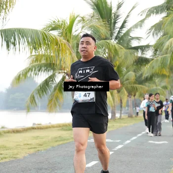 Runner Photo 4320434