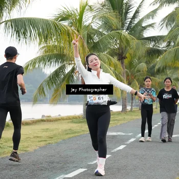 Runner Photo 4320437