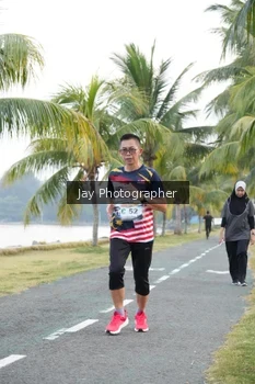 Runner Photo 4320456