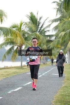 Runner Photo 4320457