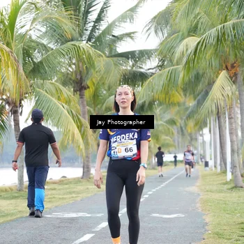 Runner Photo 4320484