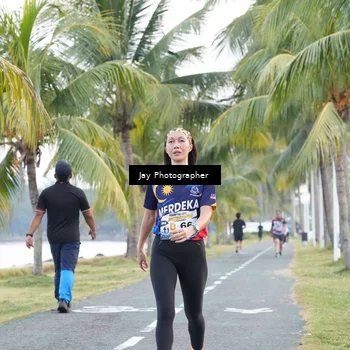 Runner Photo 4320487