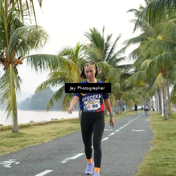Runner Photo 4320492