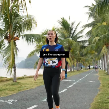 Runner Photo 4320493