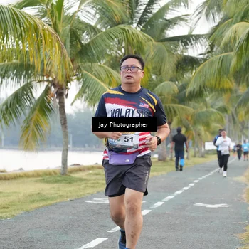 Runner Photo 4320496