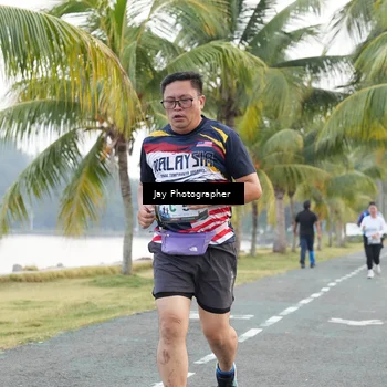Runner Photo 4320497